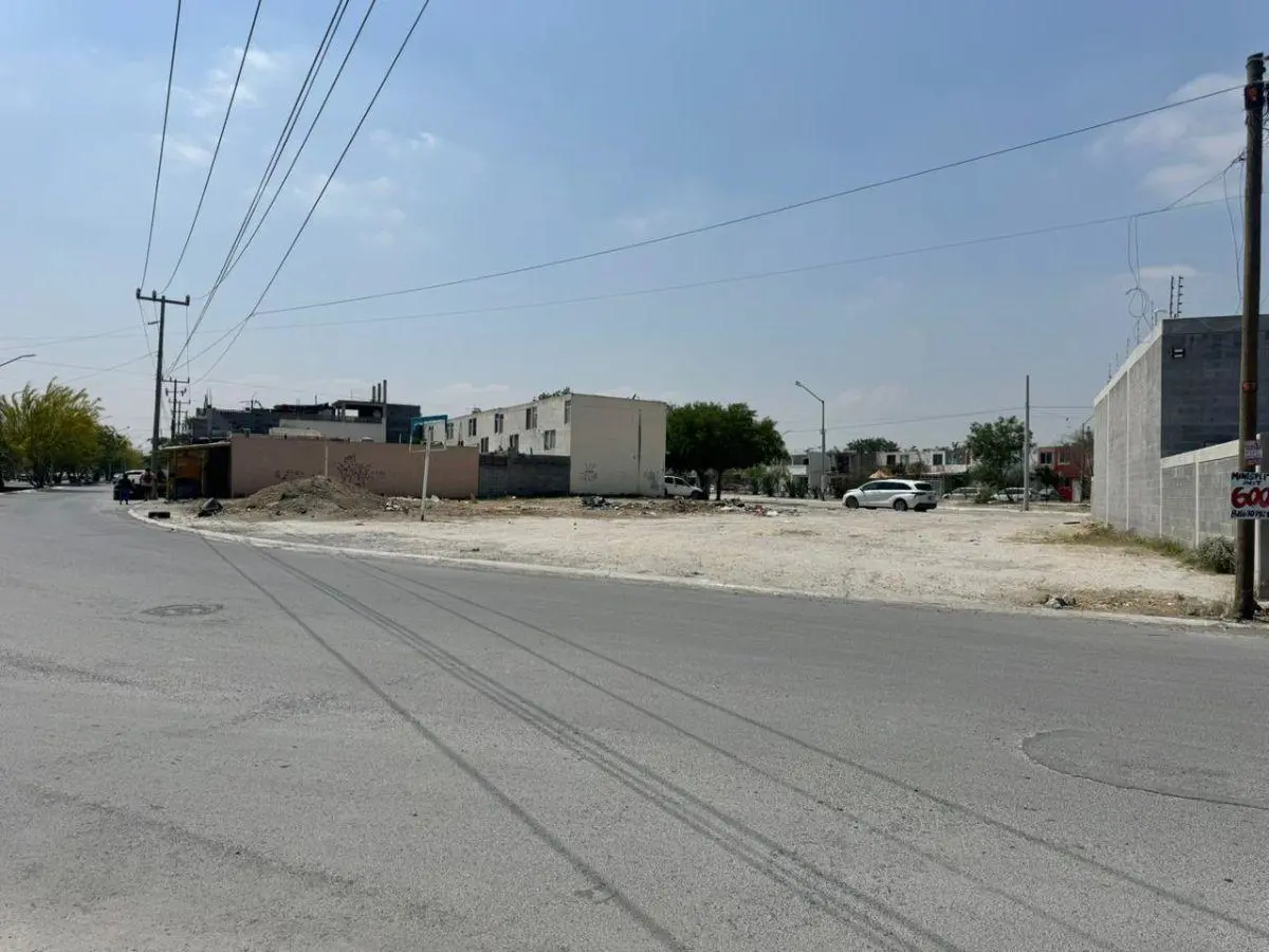 Terreno en venta en El Jaral, El Carmen — foto 1 de 9