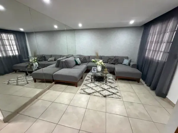 Casa en venta en Hacienda Santa Fe, Apodaca — foto 2 de 28