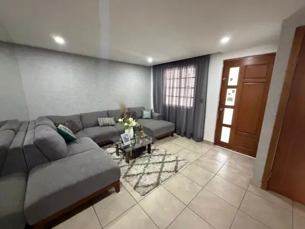 Casa en venta en Hacienda Santa Fe, Apodaca — foto 3 de 28