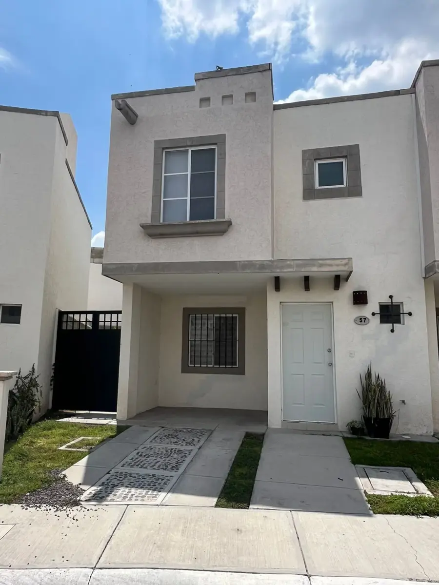 Casa en venta en Puerta Verona, Querétaro — foto 1 de 15