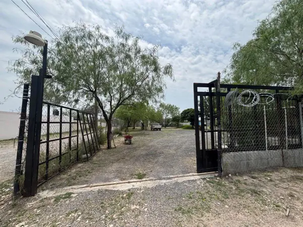 Casa de Campo en Venta en Los Morales, Salinas Victoria