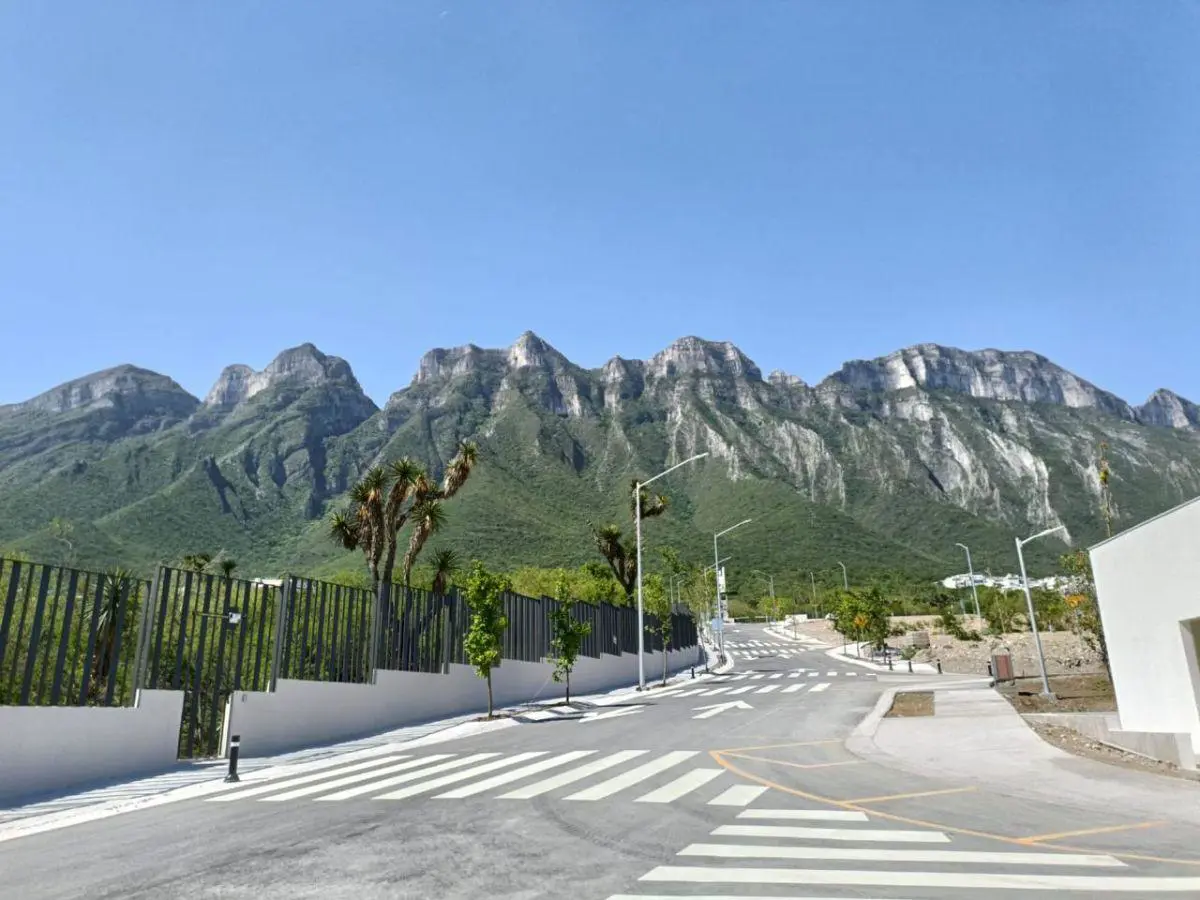 Terreno en venta en Cumbres Magnolia, Monterrey — foto 1 de 9