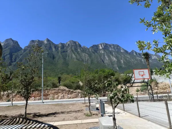 Terreno en venta en Cumbres Magnolia, Monterrey — foto 2 de 9