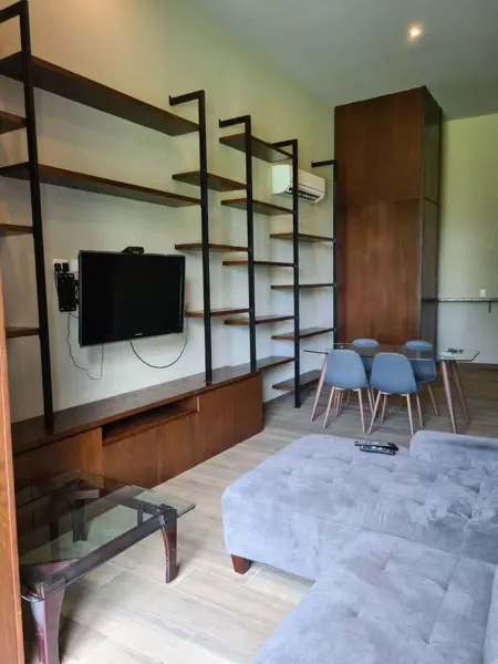 Departamento en renta en El Aguacatal, Santa Catarina — foto 2 de 9