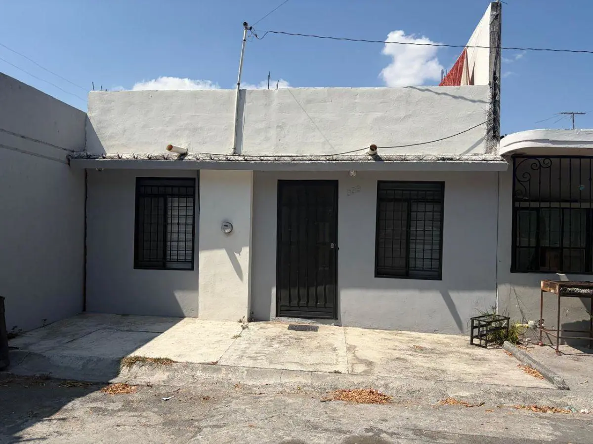 Casa en venta en Ciudad Cnop, Guadalupe — foto 1 de 16