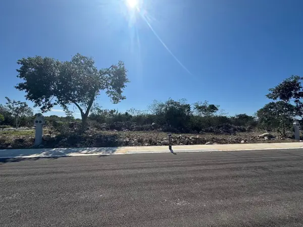 Terreno en venta en privada en Temozón Norte Merida