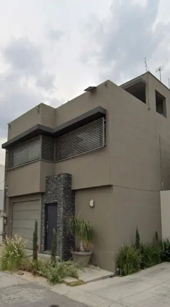 Casa en venta en Las Lomas Sector Bosques, García — foto 3 de 18