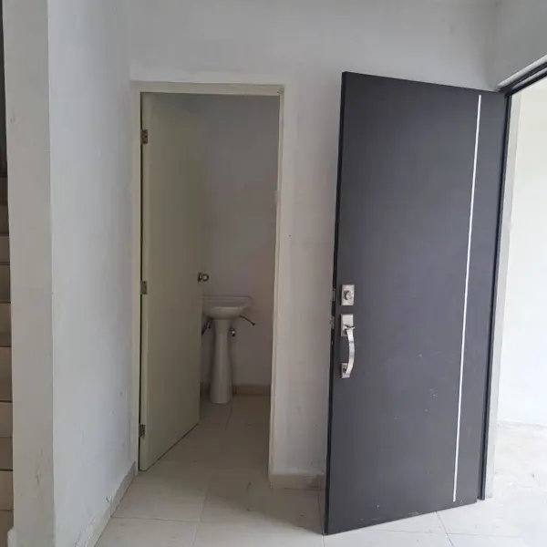 Casa en venta en Bosques del Rey, Guadalupe — foto 2 de 24