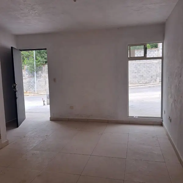 Casa en venta en Bosques del Rey, Guadalupe — foto 3 de 24