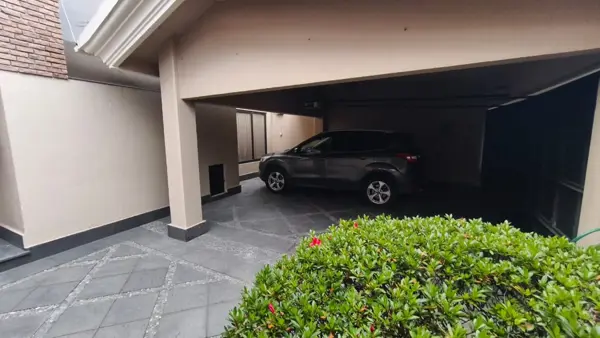 Casa en venta en San Carlos, Metepec — foto 2 de 40