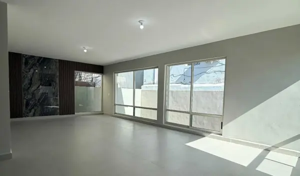 Casa en Venta en Linda Vista, Guadalupe, Nuevo León 3
