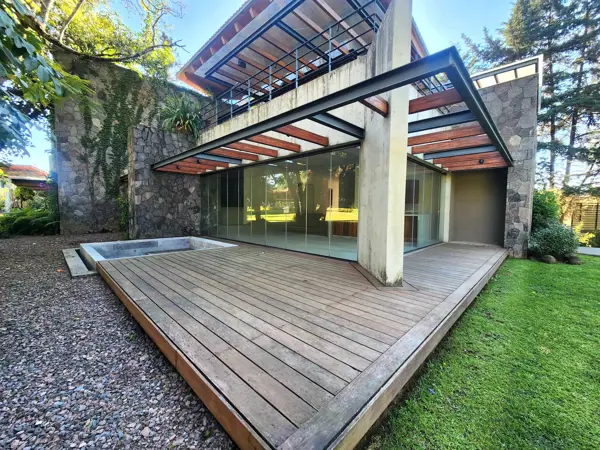 Casa en venta en Avandaro, Valle de Bravo — foto 2 de 24