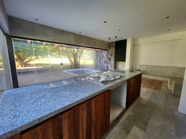 Casa en venta en Avandaro, Valle de Bravo — foto 3 de 24