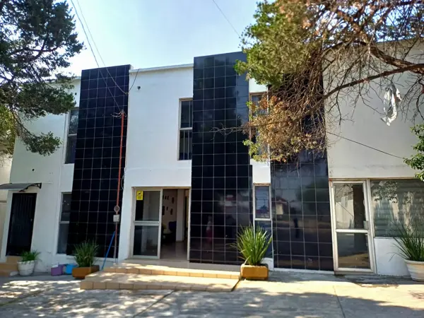 Renta de Oficinas y Consultorios sobre Blvd. Fundadores.