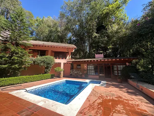 Finca-Rancho en venta en San Mateo Acatitlán, Valle de Bravo — foto 2 de 25