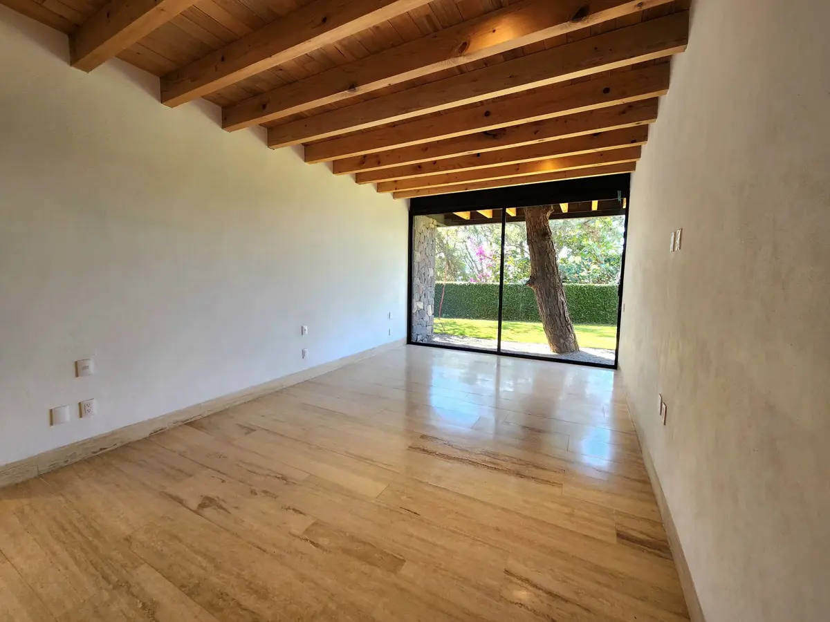 Casa en renta en Valle de Bravo, Valle de Bravo — foto 1 de 32