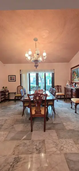 Casa en venta en Villas del Rey, Mérida — foto 2 de 13