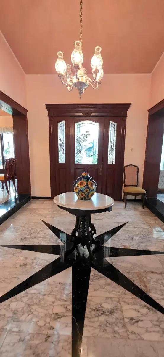 Casa en venta en Villas del Rey, Mérida — foto 1 de 13