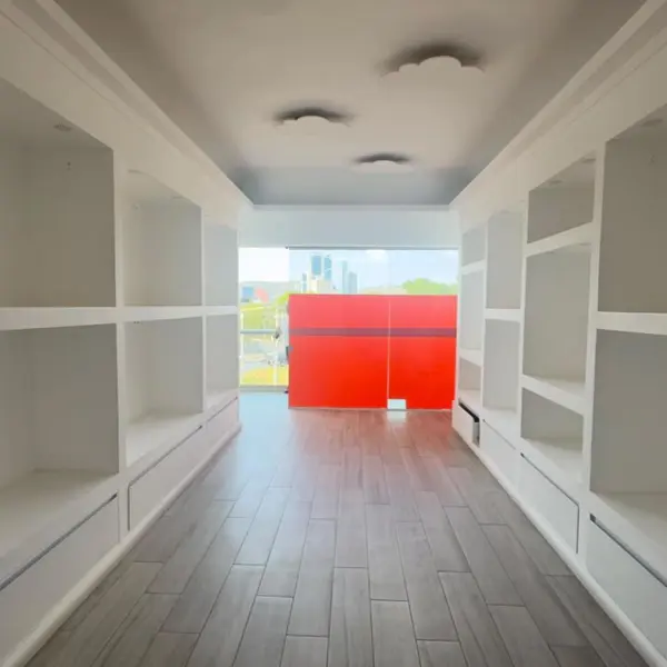 Local en renta en San Agustín 40 m² 2ndo Nivel, San Pedro Garza García — foto 2 de 6