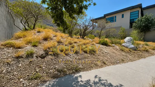 Terreno en venta en Residencial Cordillera, Santa Catarina — foto 3 de 6