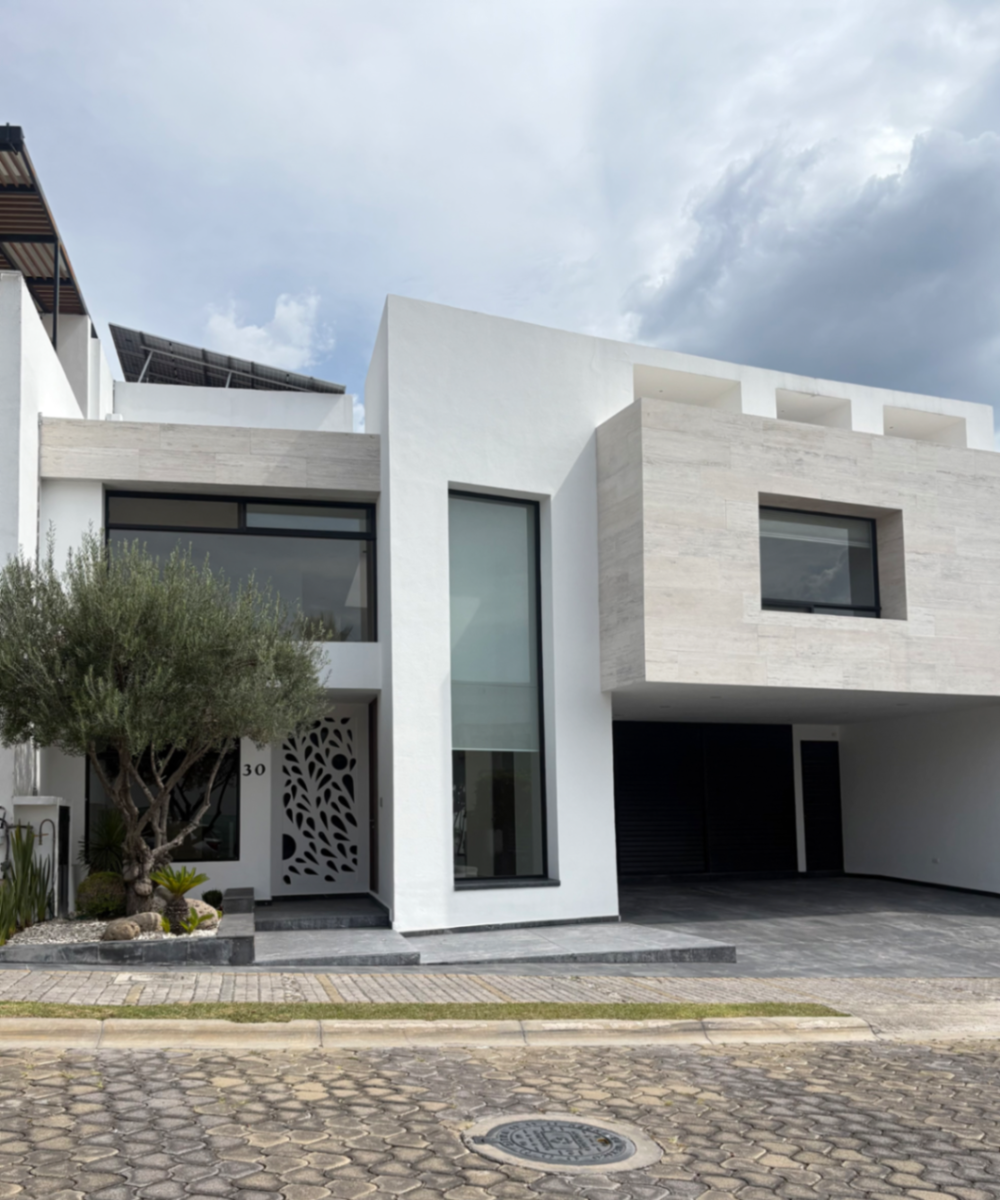 Casa en venta en Lomas de Angelópolis II, San Andrés Cholula — foto 1 de 40