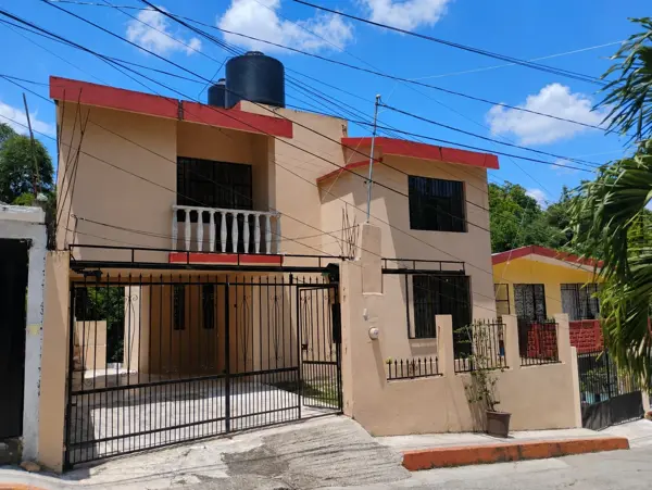 Casa en venta en Papantla Centro, Papantla — foto 2 de 18