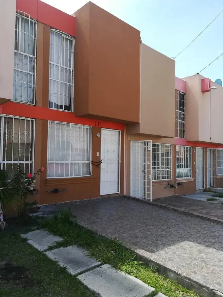 Casa en venta en Los Héroes, Ixtapaluca — foto 1 de 9