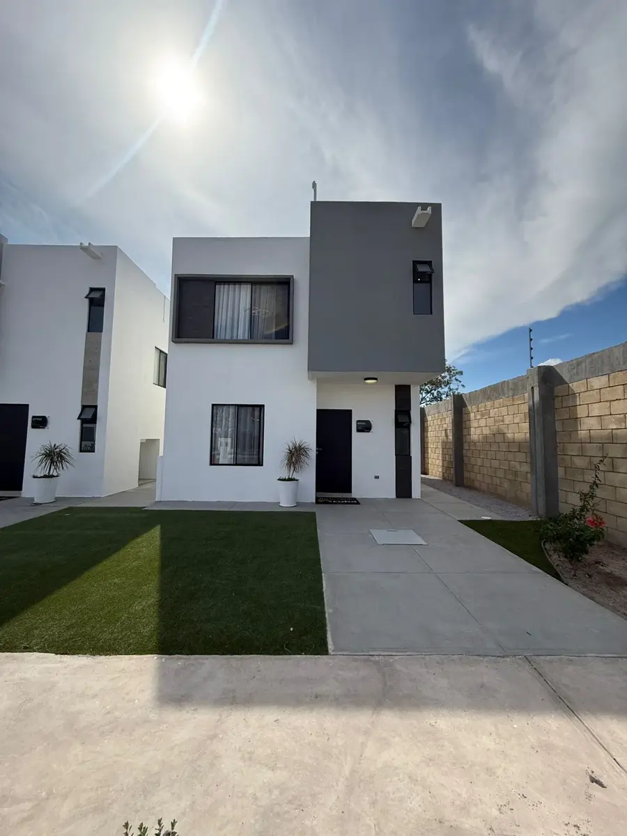 Casa en venta en Paseo del Valle, Torreón — foto 1 de 18