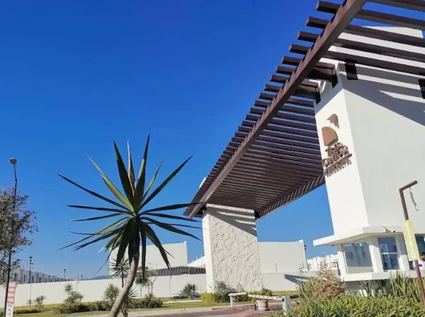Casa en venta en Tres Cantos Residencial, Querétaro — foto 2 de 8