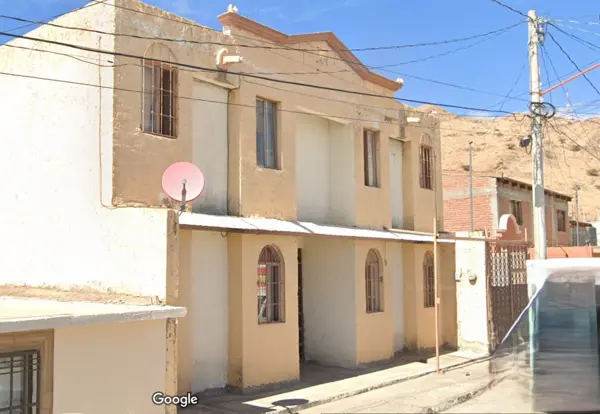 CASA EN VENTA EN PARAL, CHIH.