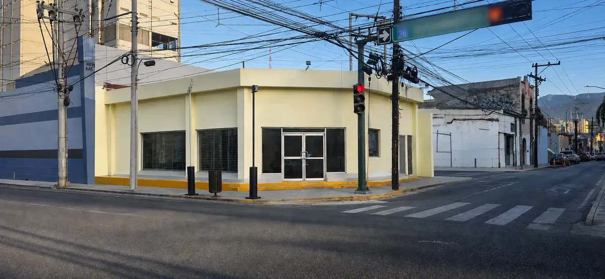 Local en renta en Monterrey Centro, Monterrey — foto 1 de 4