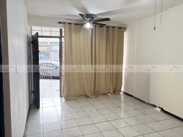 Casa en venta en Bernardo Reyes, Monterrey — foto 3 de 17