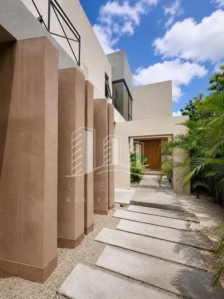 Casa en renta en Privada Residencial NORTEMERIDA (Komchen)