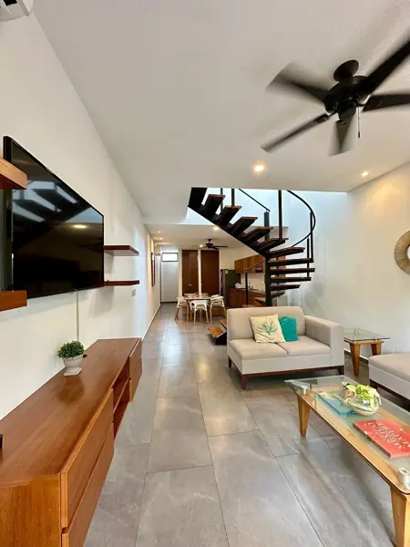 Departamento tipo loft amueblado en renta en Arcadia.