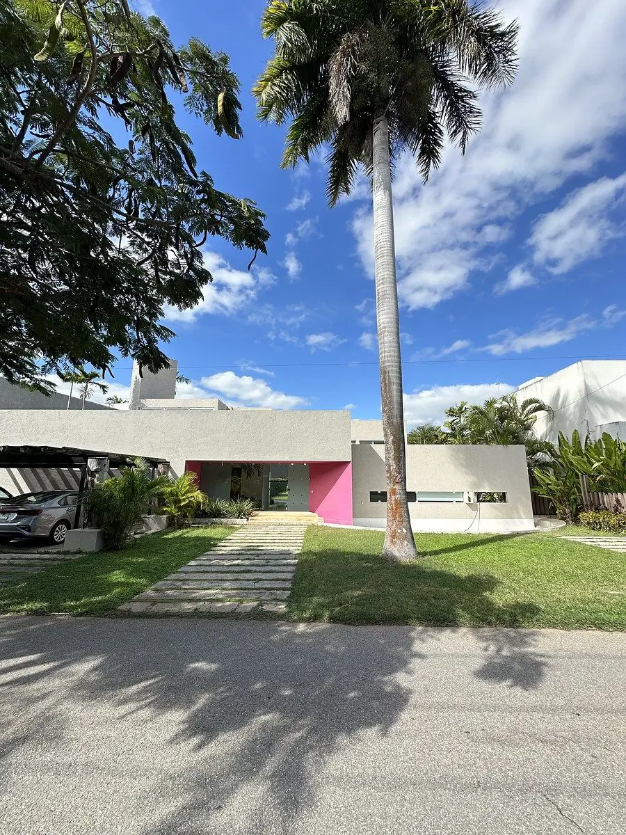 Casa en renta en Club de Golf la Ceiba, Mérida — foto 1 de 26