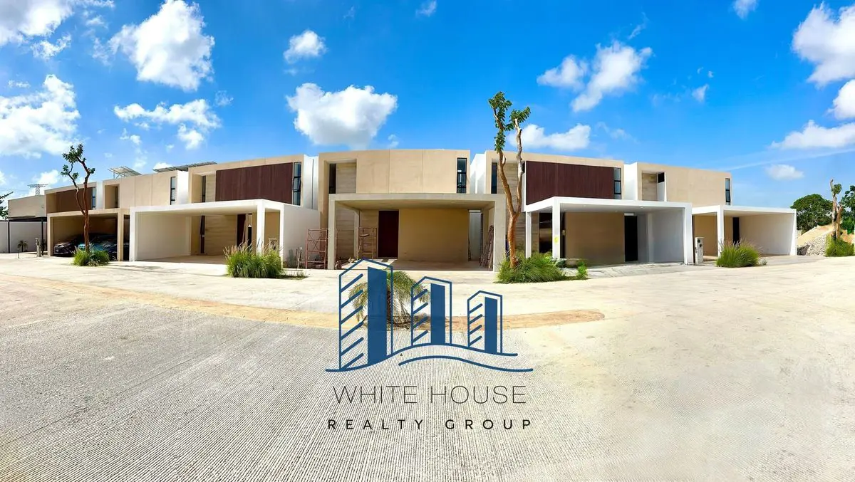 Casa en venta en Xcanatún, Mérida — foto 1 de 37