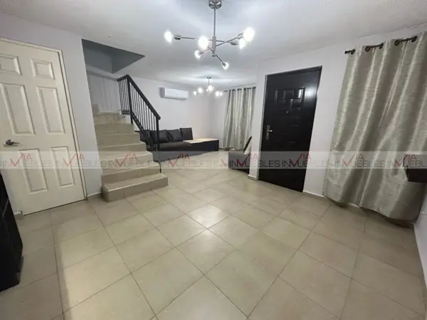 Casa en renta en Las Lomas, García — foto 3 de 18