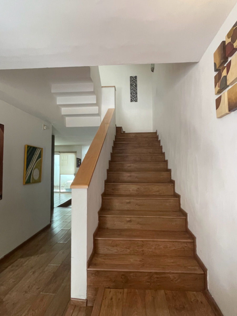 Casa en Venta en Privadas la Huasteca, Santa Catarina, Nuevo León