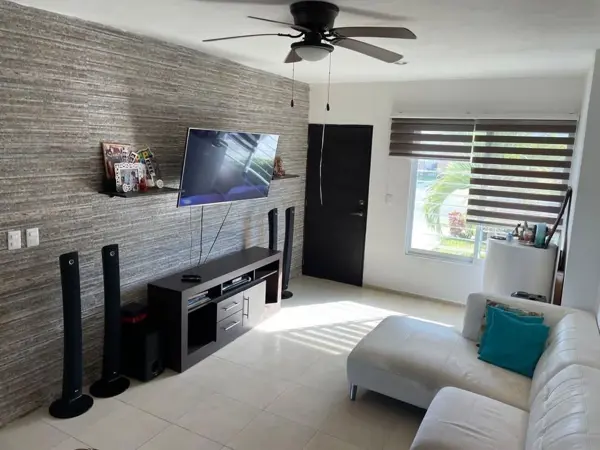 Casa en renta en Gran Santa Fe, Mérida — foto 2 de 14