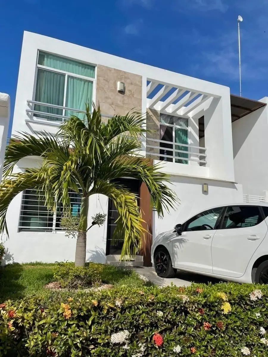 Casa en renta en Gran Santa Fe, Mérida — foto 1 de 14