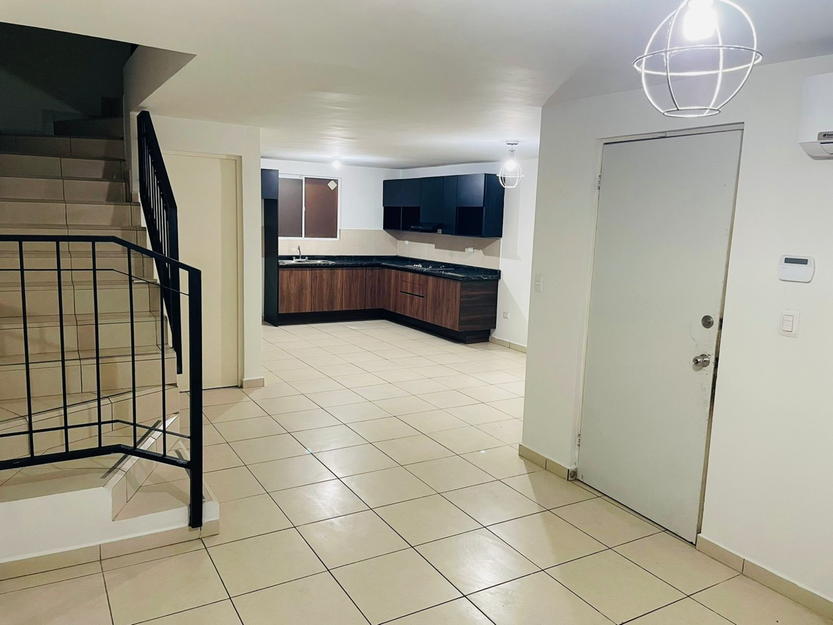 Casa en Renta en Paseo Amberes, Guadalupe, Nuevo León