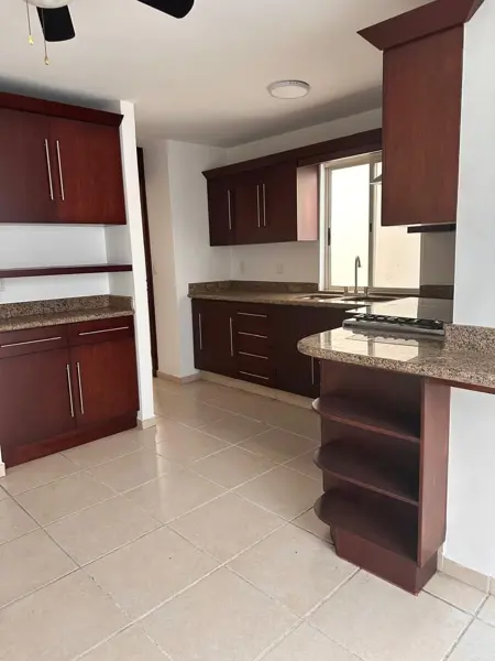 Casa en renta en Las Privanzas, San Pedro Garza García — foto 2 de 6