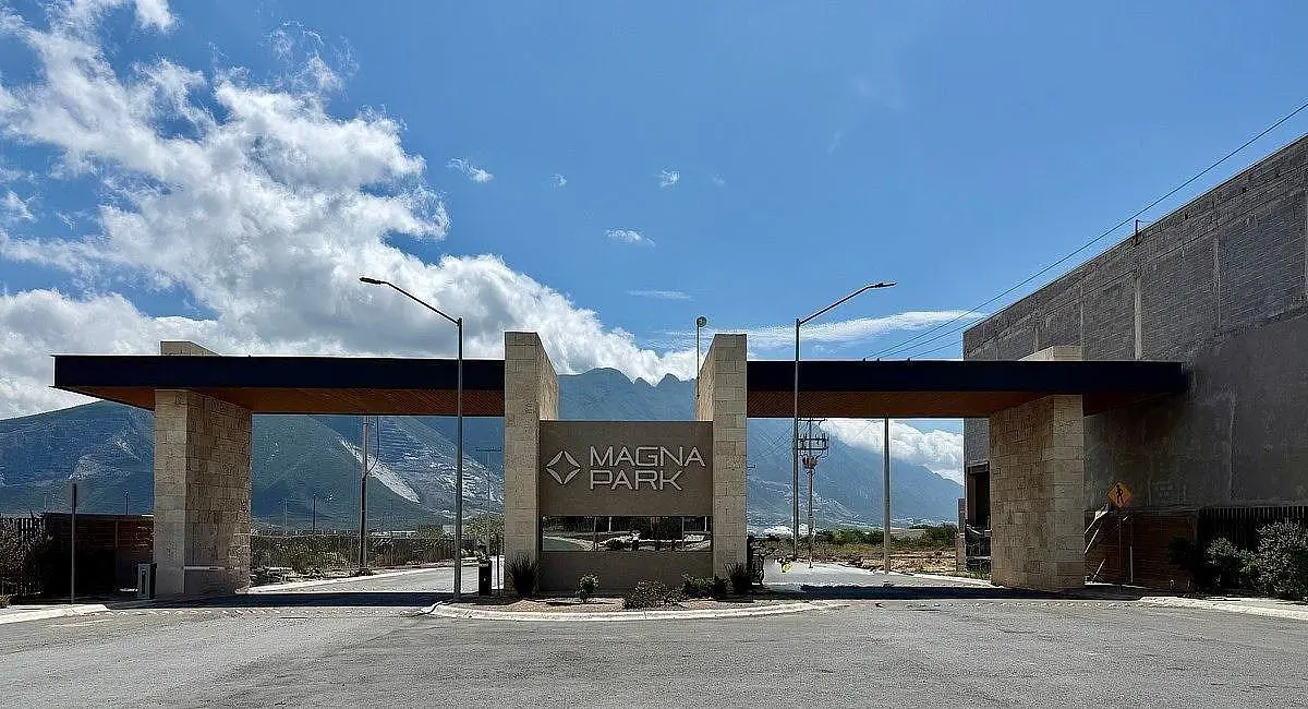 Bodega en venta en Magna Industrial Park, Santa Catarina — foto 1 de 7