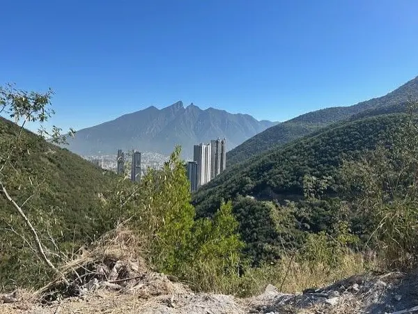 Terreno en venta en Renacimiento, Monterrey — foto 3 de 8