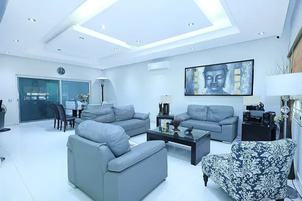 Casa en venta en Bosques de San Jose, Santiago — foto 2 de 3