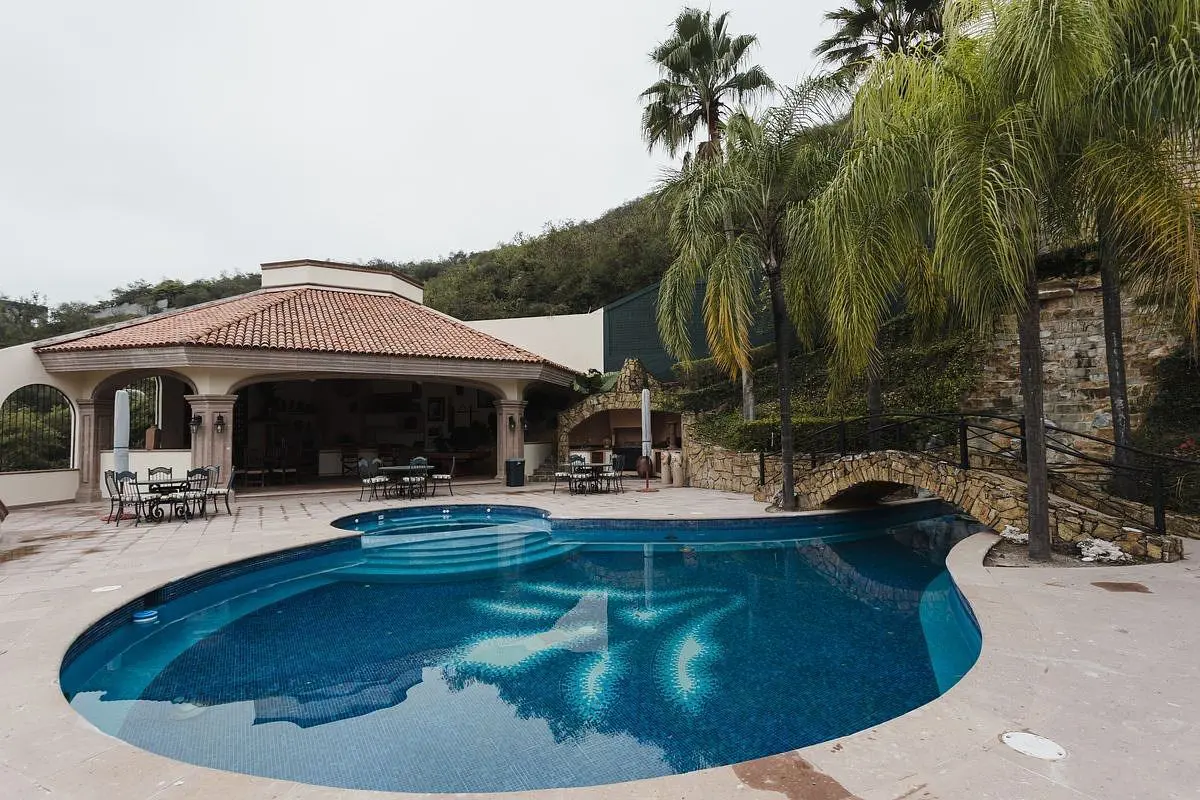 Casa en venta en El Barro, Monterrey — foto 1 de 22