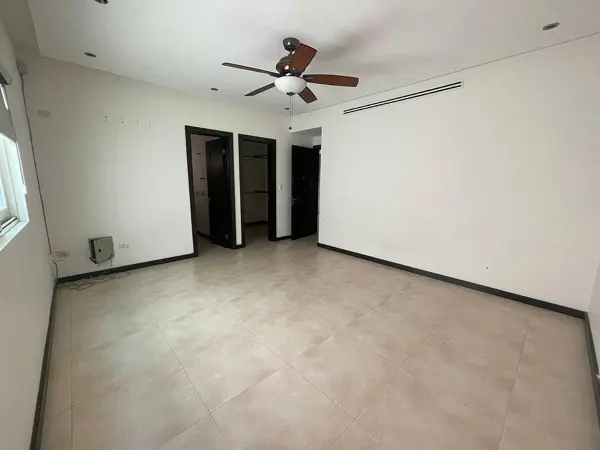 Casa en venta en Las Privanzas, San Pedro Garza García — foto 2 de 4