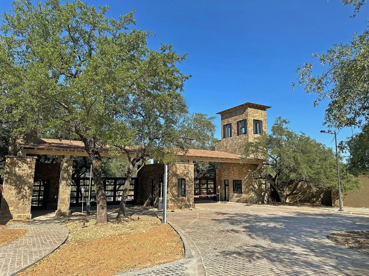 Terreno en venta en Huajuquito o los Cavazos, Santiago — foto 1 de 3