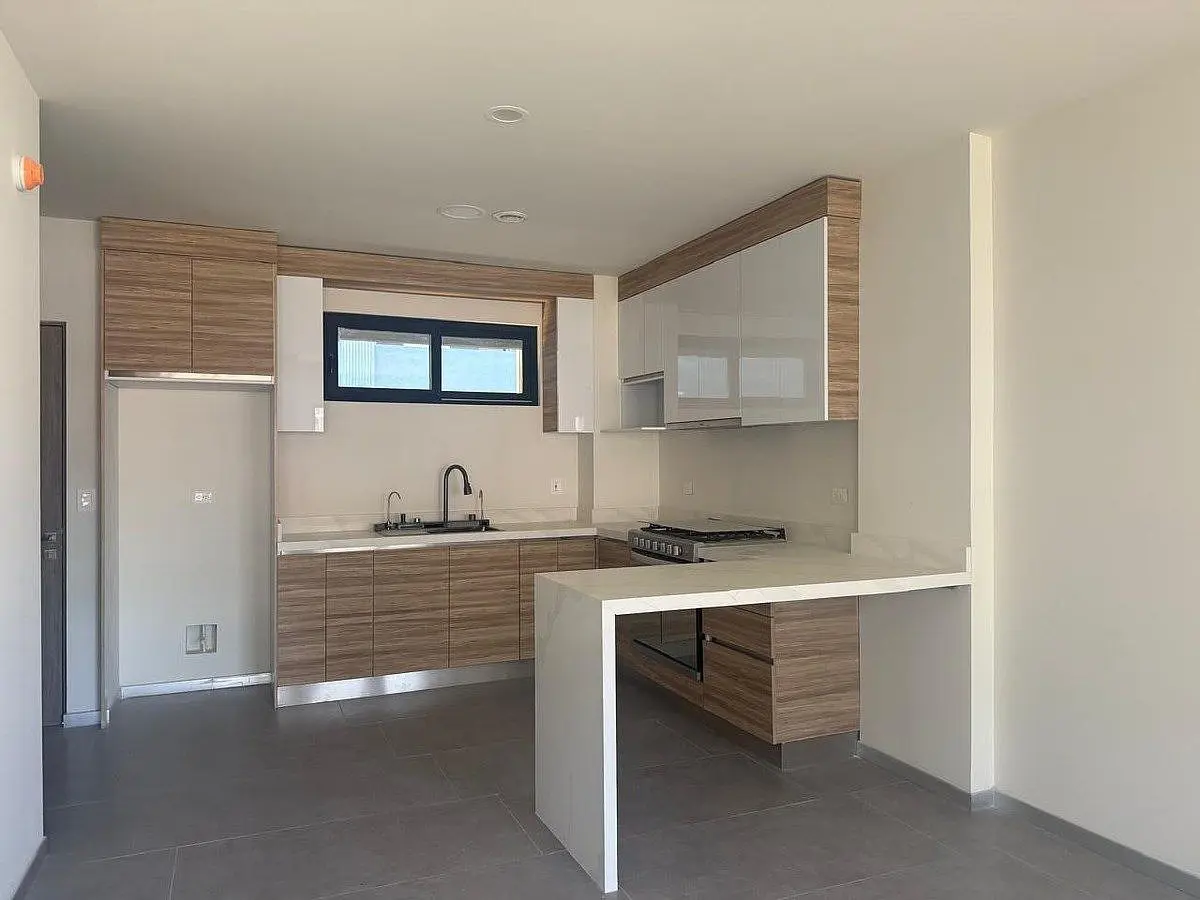 Departamento en venta en Vía Cordillera, Santa Catarina — foto 1 de 11