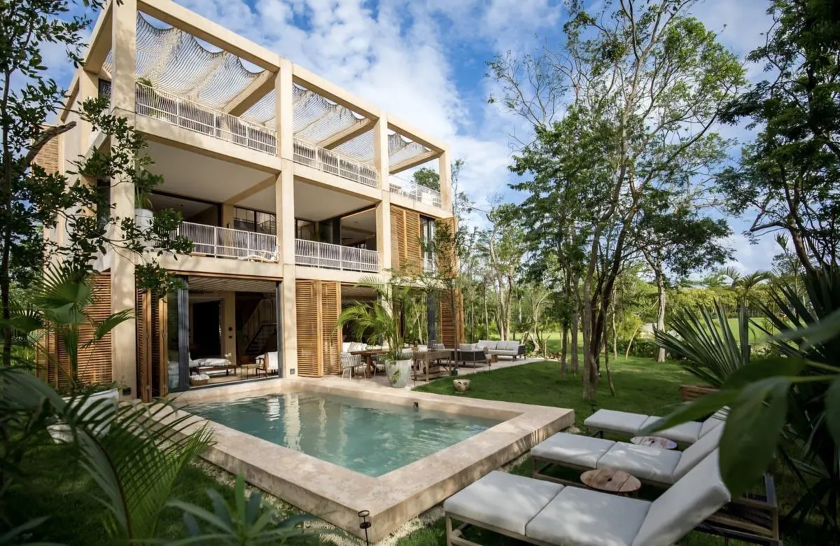 Quinta en venta en Playa del Carmen, Playa del Carmen — foto 1 de 3